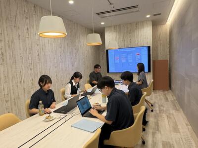 （株）日東システムテクノロジーズ